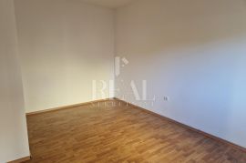 SRDOČI-STAN U NOVIJOJ ZGRADI, 1S+DB OD 48 m2, Rijeka, Flat