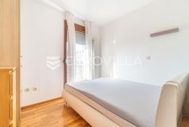 Zagreb, Vrbani III prekrasan četverosobni stan 95m2, Zagreb, Kвартира