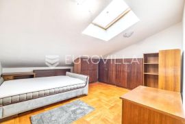 Zagreb, Vrhovec, komforan dvosobni stan, NKP 70 m2 + VPM, Zagreb, Wohnung