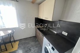 Istra, Medulin, kućica u naravi garaža, galerija 22 m2, Medulin, Appartment