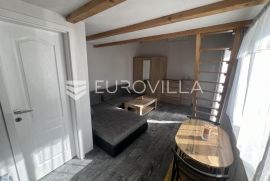 Istra, Medulin, kućica u naravi garaža, galerija 22 m2, Medulin, Appartment