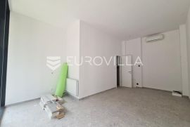 Zagreb, Mandaličina ulični lokal NKP 30 m2 NOVOGRADNJA, Zagreb, Immobili commerciali