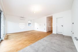 Zagreb, Jačkovina, četverosobni stan s vrtom NKP 103 m2, NOVOGRADNJA, Zagreb, Flat