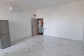 Istra, Pula stan 56m2, Pula, Appartment