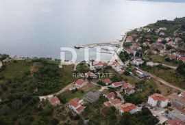 PAŠMAN, BANJ - Građevinsko zemljište 809 m2, Pašman, Zemljište