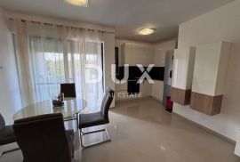 ZADAR, ZATON - Moderno uređen apartman s garažom 150 m od mora, Nin, Stan