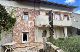 ZADAR, DEBELJAK - Prostrana kuća s pomoćnim objektom/apartmanom, Sukošan, Kuća