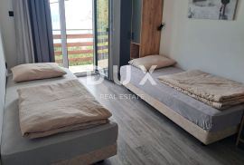 OPATIJA, BREGI - stan za najam za 6 radnika, moderno uređen, parking, balkon, terasa, Matulji, Διαμέρισμα