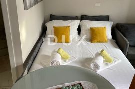 OPATIJA, BREGI - stan za najam za 6 radnika, moderno uređen, parking, balkon, terasa, Matulji, Flat