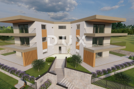 VIŠKOVO, SROKI - 3S+DB u modernoj novogradnji, prizemlje s okućnicom, Viškovo, Apartamento