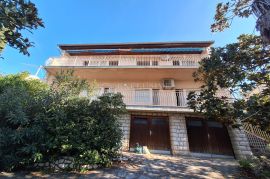 SELCE - VILA NA ODLIČNOJ LOKACIJI, Crikvenica, Casa