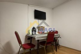 Sesvete - stan za 12-16 radnika, Zagreb, Apartamento