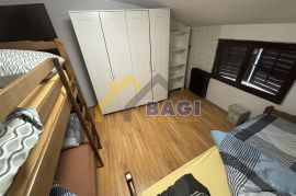 Sesvete - stan za 12-16 radnika, Zagreb, Apartamento