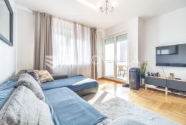 Zagreb, Folnegovićeva, VMD, prekrasan dvosoban stan NKP 52 m2, Zagreb, Appartamento