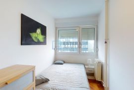 NAJAM stan Miramarska, 2s, 40 m2, 6. kat, loggia, Zagreb, Appartement