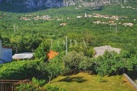 Bribir, dvije povezane kuće s prostranom okućnicom, Vinodolska Općina, Casa