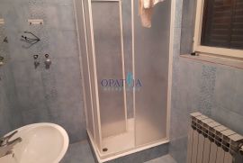 Opatija samostojeća kuća 300 m2 pogledom na more, Opatija, Casa