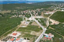 ZADAR, DEBELJAK - Građevinsko zemljište (1033m²) u mirnom naselju, Sukošan, Land