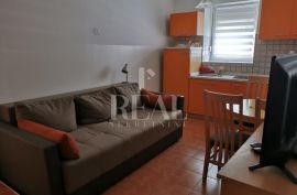 Prodaja namještenog stana na Potoku 1S+DB  41.65 M2, Rijeka, Apartamento