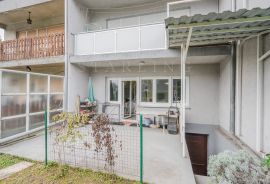 KUĆA S VRTOM, PRODAJA, ZAGREB, FOLNEGOVIĆEVO, 255 M2, Zagreb, Haus