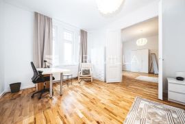 Zagreb, Donji Grad, moderan trosoban stan NKP 81 m2, Zagreb, Stan