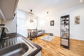 Zagreb, Donji Grad, moderan trosoban stan NKP 81 m2, Zagreb, Stan