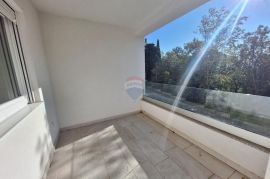 Crikvenica- novogradnja 150m do mora- 2S+DB- 2 kat, Crikvenica, Appartement