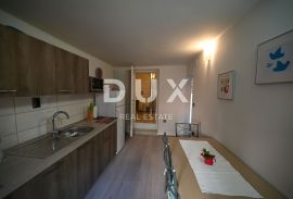 ISTRA, PULA - Idealna investicija u srcu grada- apartman s terasom!, Pula, Flat