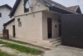 Stambeno-poslovna kuća - Bizovac, Bizovac, Haus