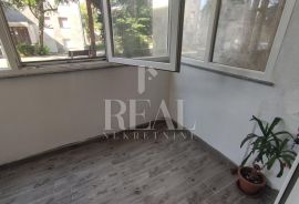 Prodaja adaptiranog stana na Donjoj Drenovi 2S+DB 65 M2, Rijeka, Appartment