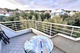 Valsaline jednosobni stan  56m2,300m do plaže !, Pula, Appartement