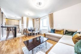 Zagreb, Špansko luksuzan peterosobni stan 95m2, Zagreb, Apartamento