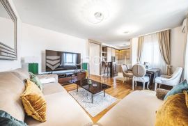 Zagreb, Špansko luksuzan peterosobni stan 95m2, Zagreb, Apartamento