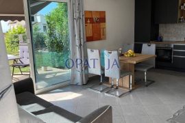 Prekrasan 2 sobni stan, 5 zvjezdica, na duži period, Poljane, Opatija - Okolica, Appartment