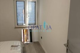 Kostrena 2S+DB - SAMO KOD NAS, Kostrena, Appartment