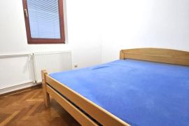 Trošarina, 64m2, 2.5, I/2, eg, parking ID#1813, Voždovac, Apartamento