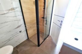 TREĆI RED OD MORA, KRASAN POGLED, PARKING, Crikvenica, Appartement