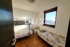 RIJEKA, KRNJEVO - 4SKL, 88m2, balkon, pogled na more za investiciju, Rijeka, Appartment