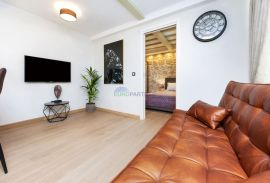 Predivan stan sa studio apartmanom u centru Rovinja, Rovinj, Stan