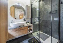 Predivan stan sa studio apartmanom u centru Rovinja, Rovinj, Stan