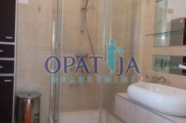 Opatija-Pobri dvoetažni stan 1.kat. 77.66 m2 sa lijepim pogledom, Opatija - Okolica, Appartment