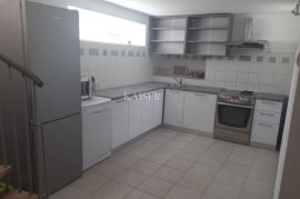 Gornji Zamet, troetažni stan 145m2 s pogledom na more, Rijeka, Appartment