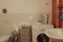 OPATIJA, dvoetažni stan s balkonom i parkingom, Opatija - Okolica, Appartment