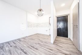 Zagreb, Ferenščica, funkcionalna garsonijera NKP 25 m2, Zagreb, Appartamento