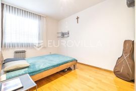 Zagreb, Maksimir, Svetice, četverosoban stan i garaža NKP 118 m2, Zagreb, Daire