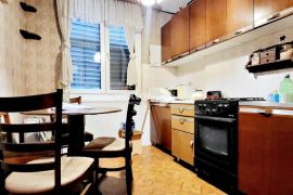 Zamet, 1-soban stan na odličnoj lokaciji, Rijeka, Appartement