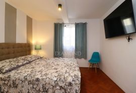 Poreč, stan na izvanrednoj lokaciji 500m od plaže!, Poreč, Appartement