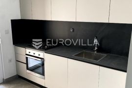 Zagreb, Donji Grad, prekrasan novouređeni trosoban stan u centru, NKP 78 m2, Zagreb, Appartement