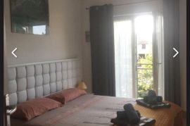 Apartmanska kuća u Rovinju, Istra, Rovinj, Дом