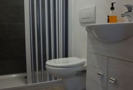 Apartmanska kuća u Rovinju, Istra, Rovinj, Дом